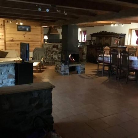 Chalet En Pleine Nature Pour 12 Personnes Besse-et-Saint-Anastaise Exterior photo